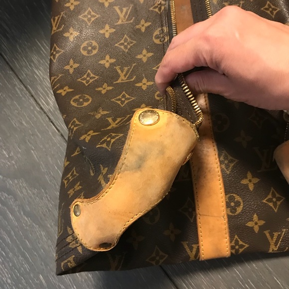 SOLD Authentic Louis Vuitton garment or Portfolio - Picture 6 of 8